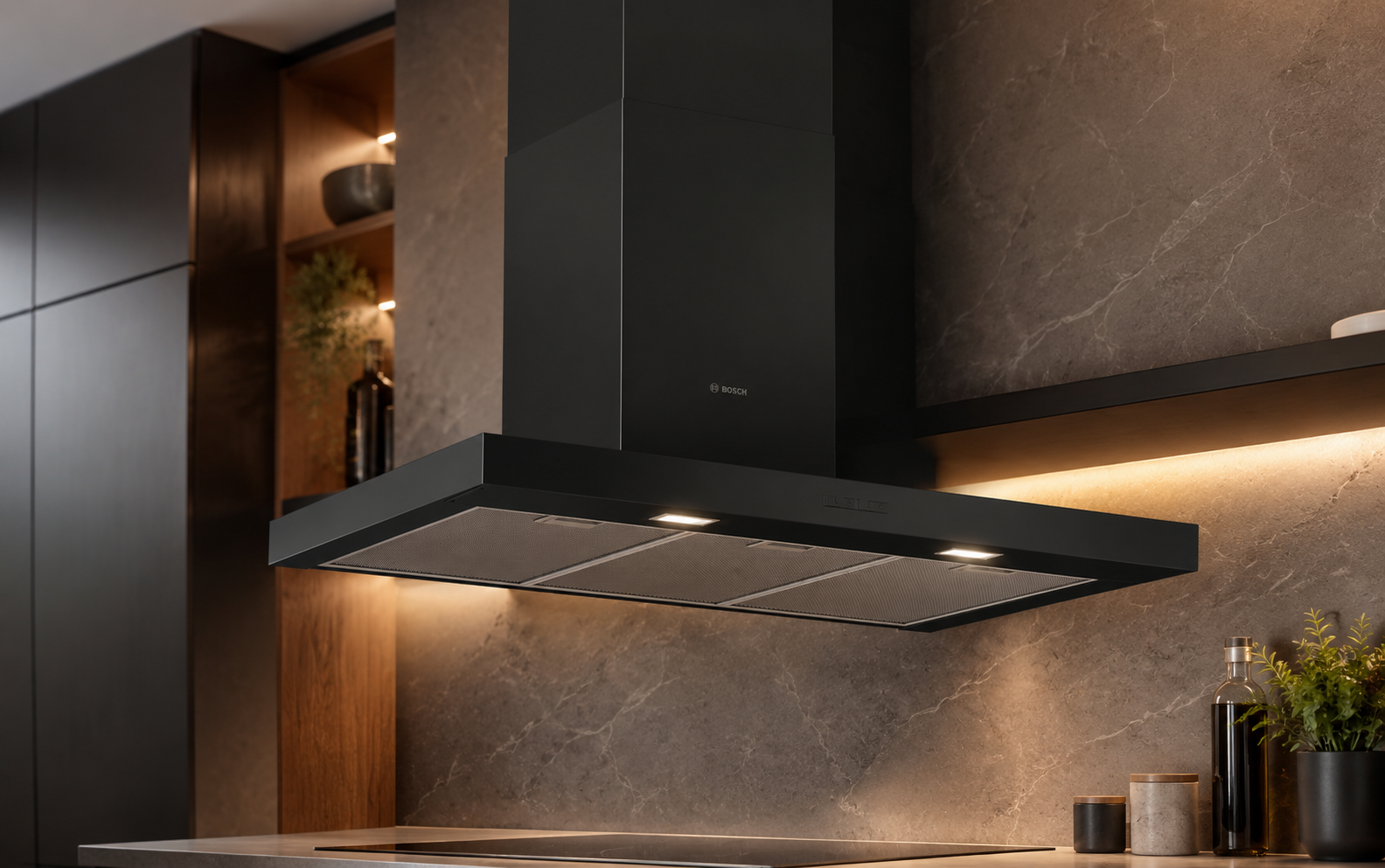 Campana Bosch de pared color negro 90cm DWB96BC60